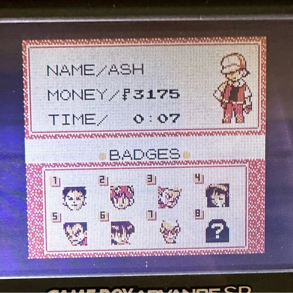 Authentic All 151 New Battery Pokémon Yellow Version Special Pikachu Edition - Picture 2 of 8